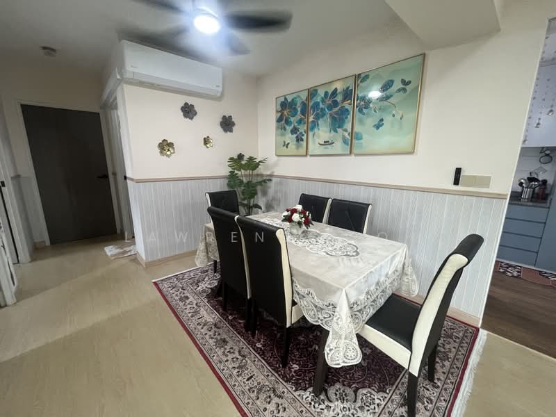 805D Keat Hong Close, 805D Keat Hong Close, 3 Bedrooms, 1,216 sqft, HDB Flat For Sale, by Lawrence Loh, 500147667 - Dining - PropertyGuru.com.sg