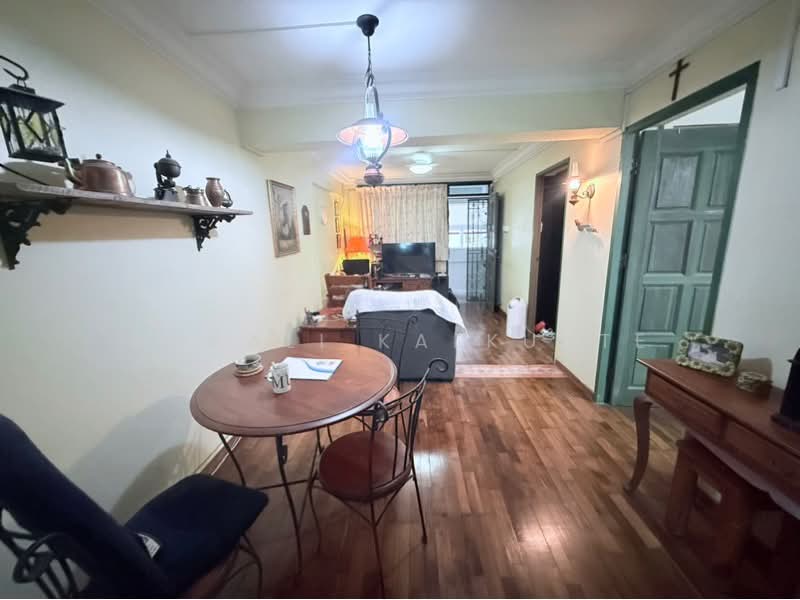 12 Holland Avenue, 12 Holland Avenue, 2 Bedrooms, 699 sqft, HDB Flat For Sale, by Murali Kalkunte, 500147679 - PropertyGuru.com.sg