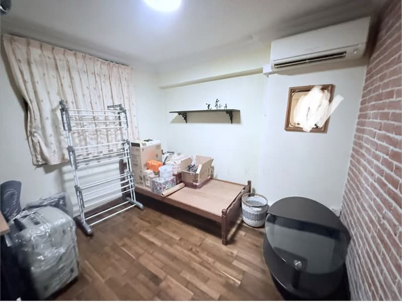 12 Holland Avenue, 12 Holland Avenue, 2 Bedrooms, 699 sqft, HDB Flat For Sale, by Murali Kalkunte, 500147679 - PropertyGuru.com.sg