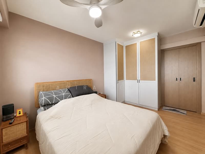 422B Northshore Dr, 422B Northshore Dr, 3 Bedrooms, 1,001 sqft, HDB Flat For Sale, by Adira Deng, 500147687 - Master Bedroom - PropertyGuru.com.sg