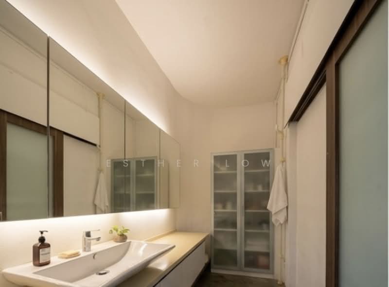 Neptune Court, 1 Marine Vista, 3 Bedrooms, 1,636 sqft, Apartment For Sale, by Esther Low, 500147691 - PropertyGuru.com.sg
