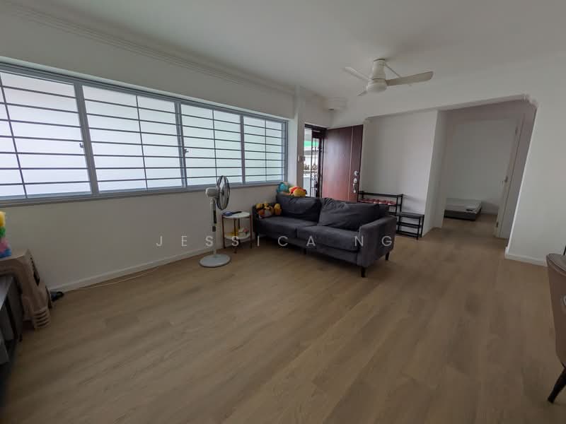 617 Choa Chu Kang North 7, 617 Choa Chu Kang North 7, Room Rental, 90 sqft, HDB Flat For Rent, by Jessica Ng, 500147714 - Living Room - PropertyGuru.com.sg