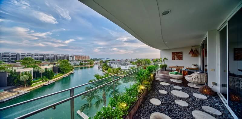 Turquoise, 55 Cove Drive, Harbourfront / Telok Blangah, 4 Bedrooms, 2,433 sqft, Condominium For Sale, by Elna Tan, 500147721 - PropertyGuru.com.sg
