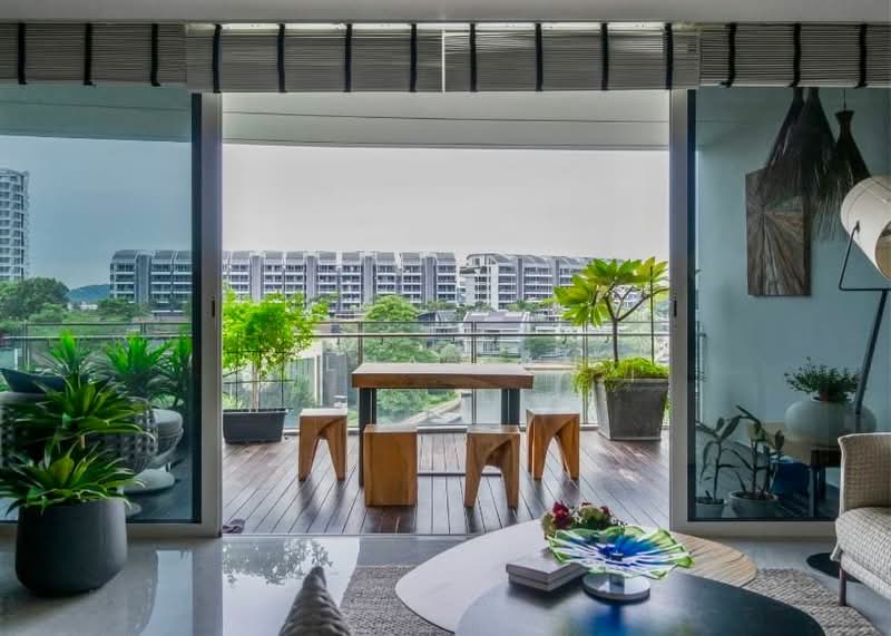 Turquoise, 51 Cove Drive, 4 Bedrooms, 2,433 sqft, Condominium For Sale, by Elna Tan, 500147721 - Balcony - PropertyGuru.com.sg