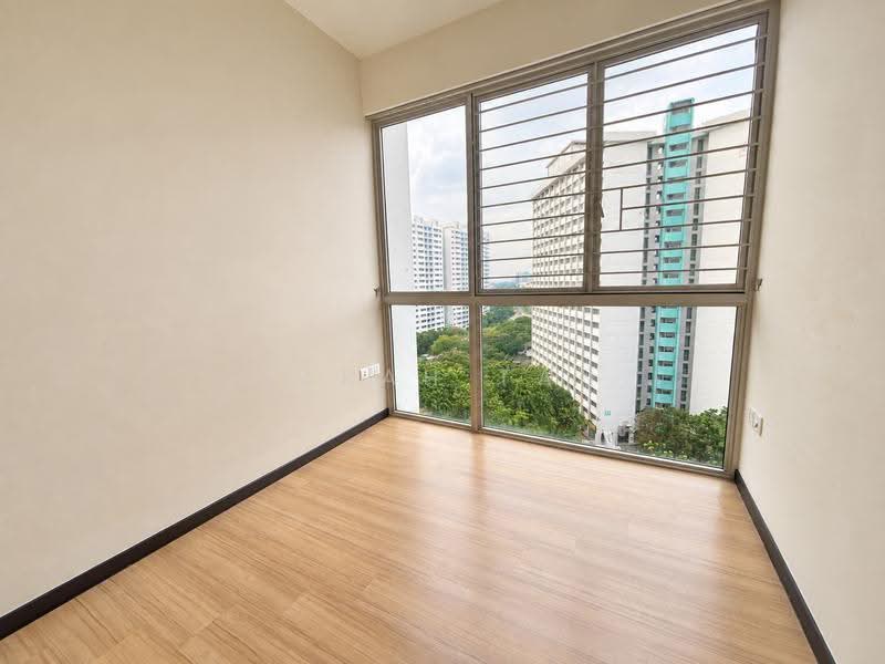 Lake Life, 4 Tao Ching Road, Boon Lay / Jurong / Tuas, 2 Bedrooms, 743 sqft, Executive Condominium For Sale, by Sarah Tan, 500147725 - View - PropertyGuru.com.sg