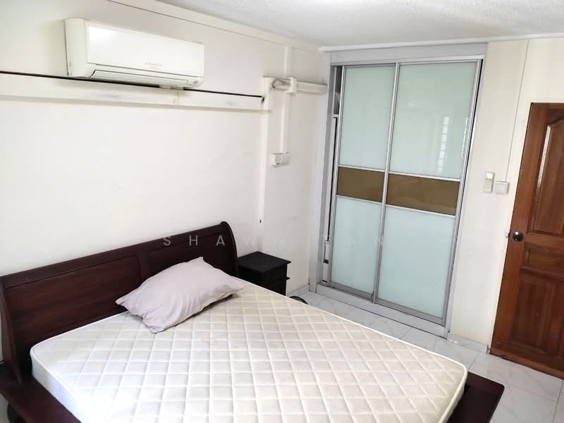 22 Bedok South Avenue 1, 22 Bedok South Avenue 1, 2 Bedrooms, 785 sqft, HDB Flat For Sale, by Shawn Tan, 500147731 - Bedroom - PropertyGuru.com.sg