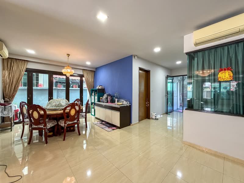 Sembawang Springs Estate, Jalan Cherpen, 8 Bedrooms, 5,500 sqft, Semi-Detached House For Sale, by Donovan Seah, 500147741 - Dining Room - PropertyGuru.com.sg