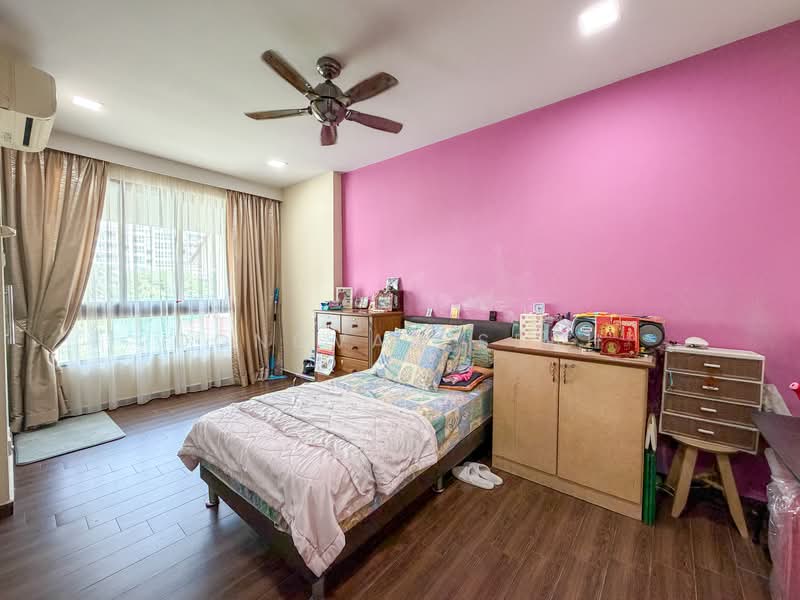 Sembawang Springs Estate, Jalan Cherpen, 8 Bedrooms, 5,500 sqft, Semi-Detached House For Sale, by Donovan Seah, 500147741 - Bedroom - PropertyGuru.com.sg