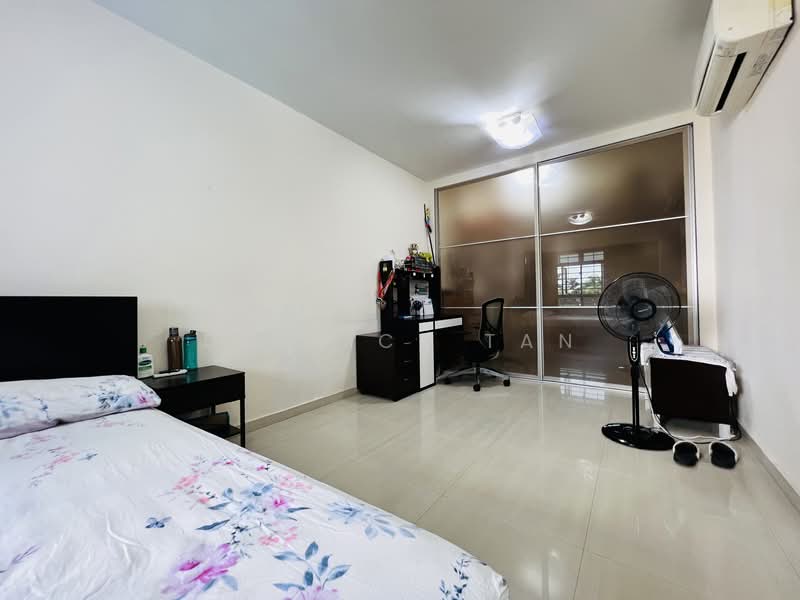 108C Mcnair Road, 108C Mcnair Road, 3 Bedrooms, 1,184 sqft, HDB Flat For Rent, by Derrick Tan, 500147743 - Bedroom - PropertyGuru.com.sg