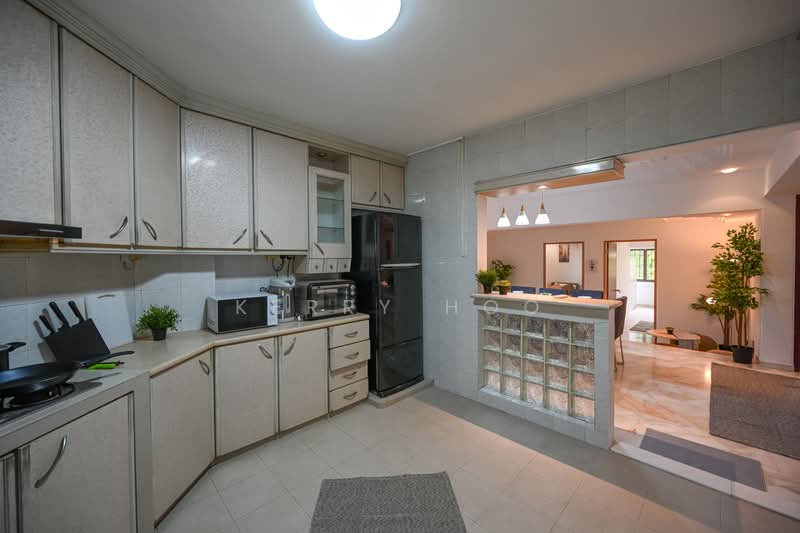 Ivory Heights, Jurong East Street 13, Room Rental, 100 sqft, Condominium For Rent, by Kerry Hoo, 500147746 - Kitchen - PropertyGuru.com.sg