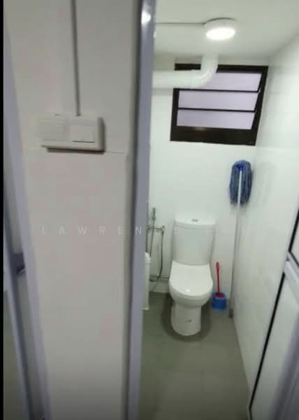 67 Kallang Bahru, 67 Kallang Bahru, 2 Bedrooms, 750 sqft, HDB Flat For Rent, by Lawrence Loh, 500147748 - Bathroom - PropertyGuru.com.sg