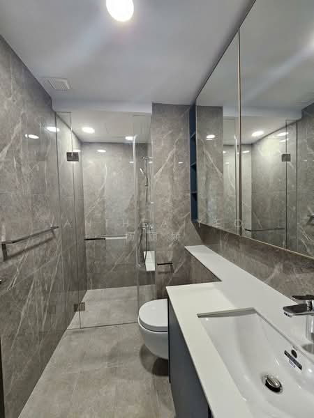 Clavon, 6 Clementi Avenue 1, 2 Bedrooms, 764 sqft, Condominium For Sale, by Anthea Yeo 杨丽娇, 500147753 - Bathroom - PropertyGuru.com.sg