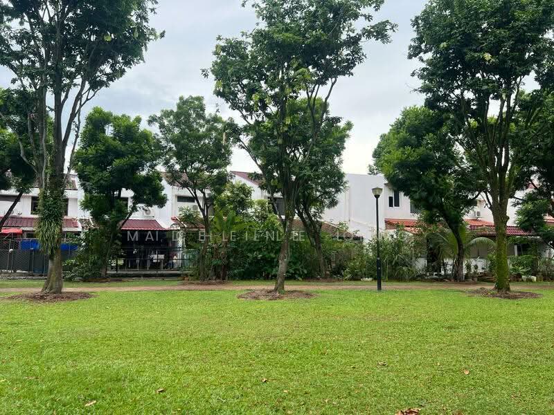 Sunrise Way / Sunrise Lane / Sunrise Drive / Sunrise Villa, Seletar / Yio Chu Kang, 4 Bedrooms, 2,800 sqft, Terraced House For Sale, by Michelle Ong, 500147754 - Exterior - PropertyGuru.com.sg