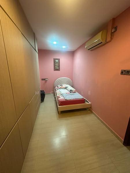 Sunrise Way / Sunrise Lane / Sunrise Drive / Sunrise Villa, Seletar / Yio Chu Kang, 4 Bedrooms, 2,800 sqft, Terraced House For Sale, by Michelle Ong, 500147754 - Bedroom - PropertyGuru.com.sg