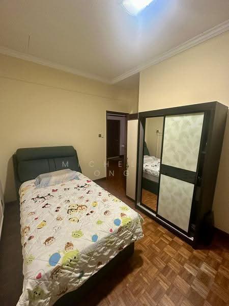 Sunrise Way / Sunrise Lane / Sunrise Drive / Sunrise Villa, Seletar / Yio Chu Kang, 4 Bedrooms, 2,800 sqft, Terraced House For Sale, by Michelle Ong, 500147754 - Bedroom - PropertyGuru.com.sg