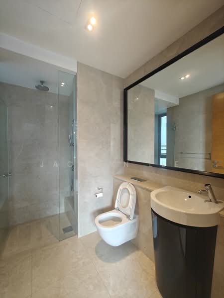 Martin Place Residences, 6 Martin Place, 2 Bedrooms, 1,044 sqft, Condominium For Rent, by Jacqlyn Lee, 500147762 - Bathroom - PropertyGuru.com.sg