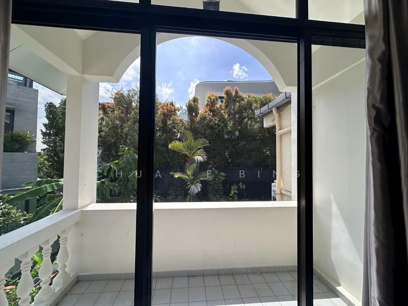 Siglap Drive, , 5 Bedrooms, 4,000 sqft, Terraced House For Rent, by Chua Le Bing, 500147765 - Balcony - PropertyGuru.com.sg