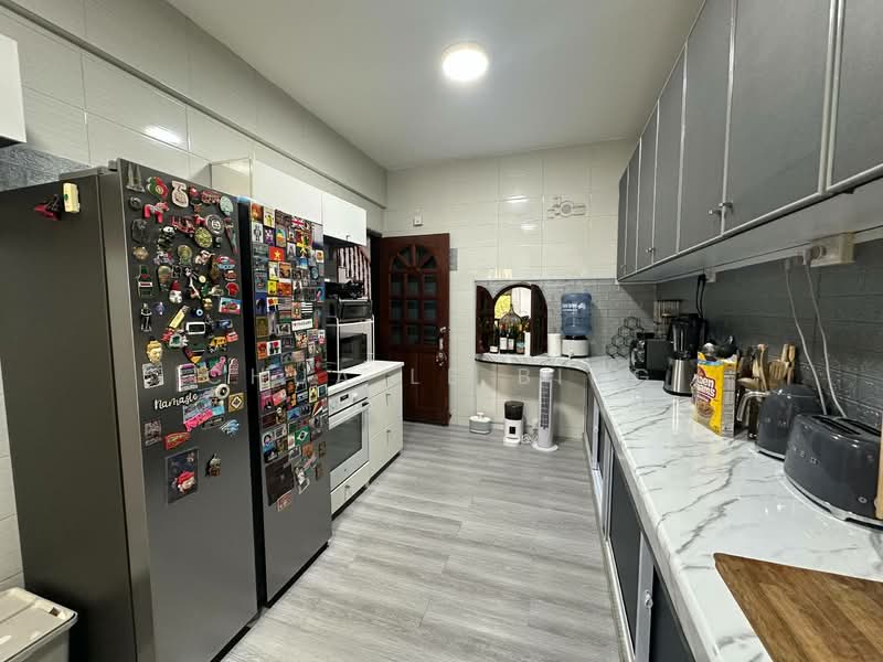 Siglap Drive, , 5 Bedrooms, 4,000 sqft, Terraced House For Rent, by Chua Le Bing, 500147765 - Kitchen - PropertyGuru.com.sg