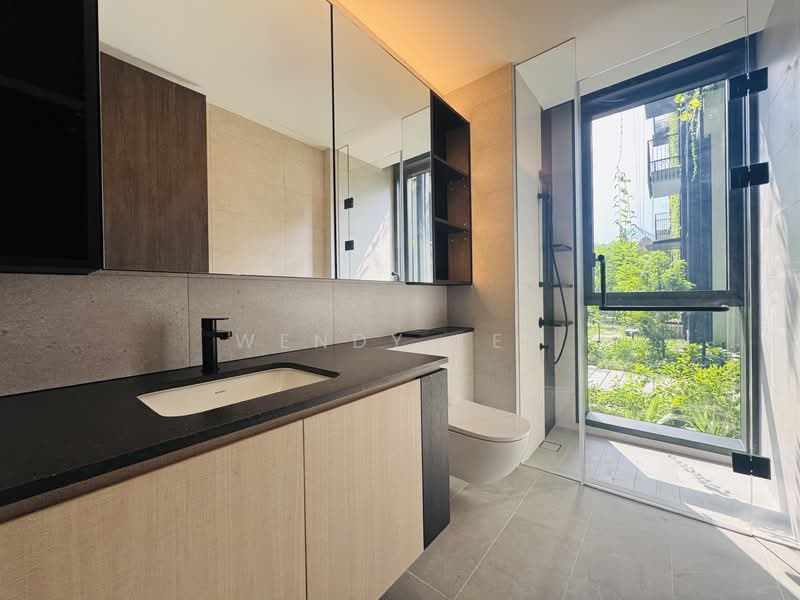 Jervois Mansion, 10 Jervois Close, 3 Bedrooms, 1,023 sqft, Condominium For Rent, by Wendy Teh, 500147766 - Bathroom - PropertyGuru.com.sg
