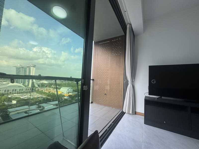 Marina One Residences, 21 Marina Way, 2 Bedrooms, 1,163 sqft, Condominium For Rent, by Christine Peng 彭婷婷, 500147768 - Balcony - PropertyGuru.com.sg