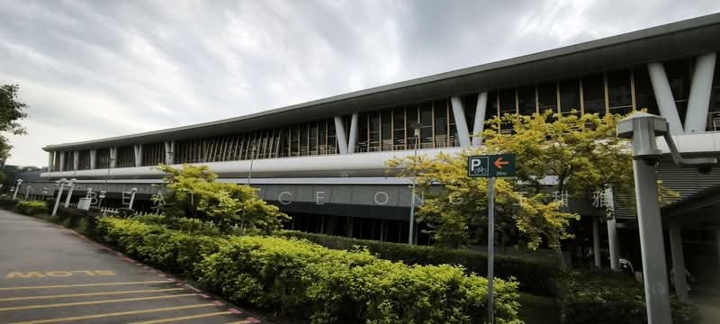 CHEAP 3+1 Bedroom Only 4 Minutes Walk to MRT, , 3 Bedrooms, 1,162 sqft, Condominium For Sale, by Beatrice Ong 王甜雅, 500147769 - Exterior - PropertyGuru.com.sg