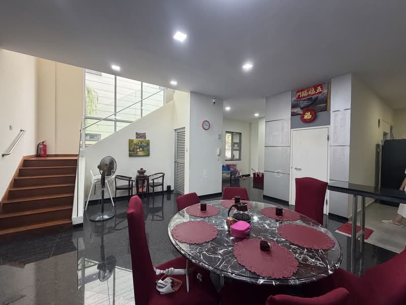 D20 Freehold Detached Near St.Nicholas Girls School | Mayflower MRT, Upper Thomson Rd, Jalan Chengam, Jalan Menarong, Jalan Rukam, 7 Bedrooms, 4,659 sqft, Detached House For Sale, by Roxine Ang, 500147788 - Interior - PropertyGuru.com.sg