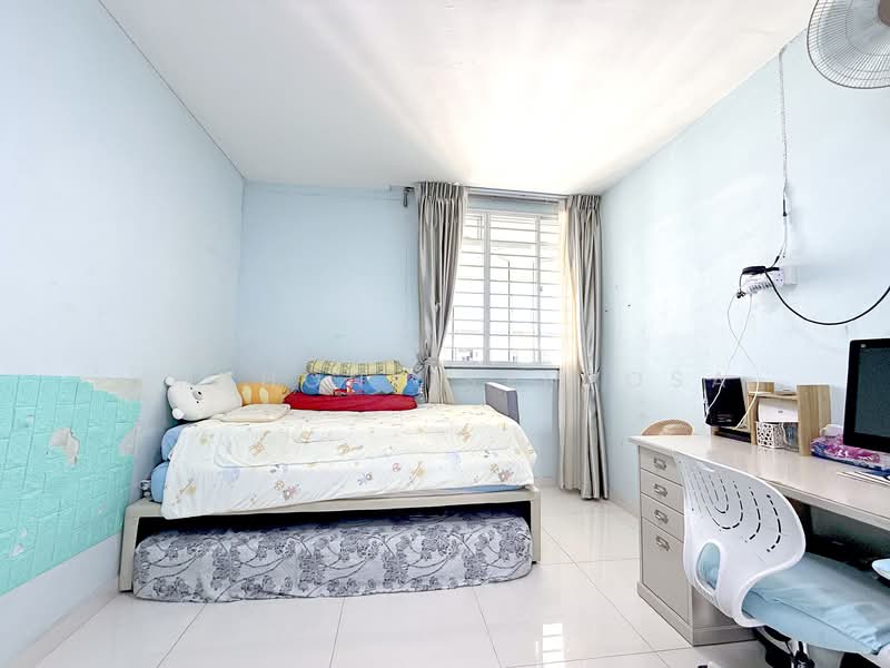 319 Ubi Avenue 1, 319 Ubi Avenue 1, 3 Bedrooms, 904 sqft, HDB Flat For Sale, by Anthony Sentosa, 500147792 - Bedroom - PropertyGuru.com.sg