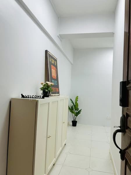 Orchid Park Condominium, 81 Yishun Street 81, Room Rental, 99 sqft, Condominium For Rent, by ACJ HOMEMATE PTE LTD, 500147803 - Entrance - PropertyGuru.com.sg