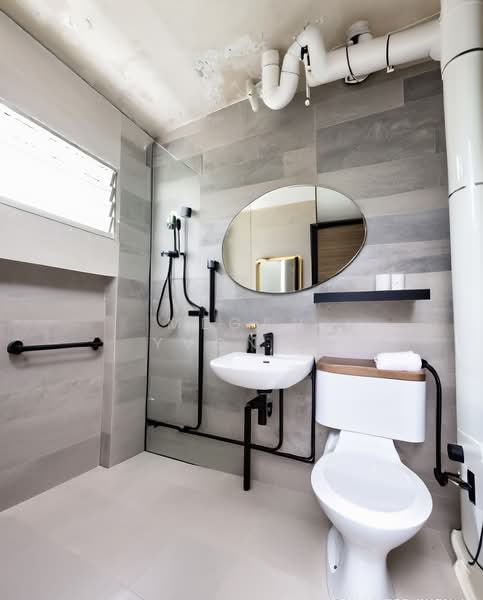 822 Jurong West Street 81, 822 Jurong West Street 81, 4 Bedrooms, 1,141 sqft, HDB Flat For Sale, by Megan Yvonne, 500147810 - Bathroom - PropertyGuru.com.sg