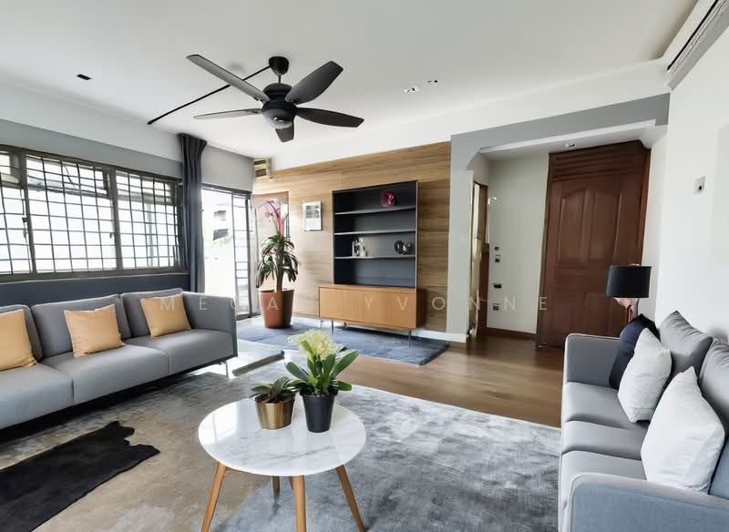 822 Jurong West Street 81, 822 Jurong West Street 81, 4 Bedrooms, 1,141 sqft, HDB Flat For Sale, by Megan Yvonne, 500147810 - Living Room - PropertyGuru.com.sg
