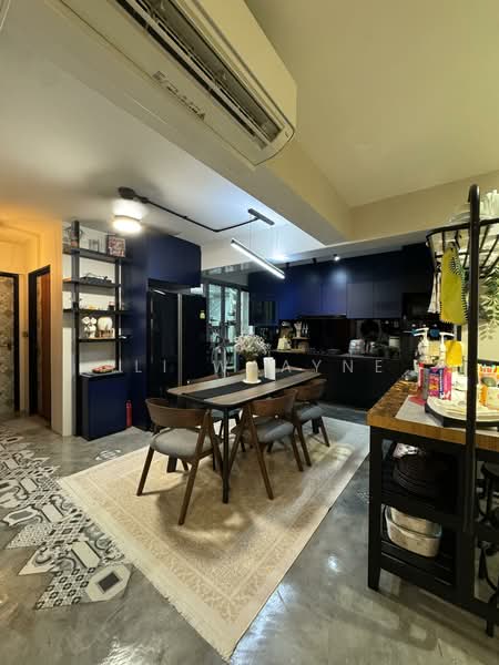 442A Bukit Batok West Avenue 8, 442A Bukit Batok West Avenue 8, 3 Bedrooms, 1,206 sqft, HDB Flat For Sale, by Ali Waayne, 500147817 - Dining Room - PropertyGuru.com.sg