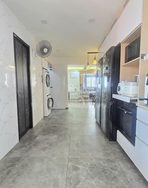 157 Bishan Street 13, 157 Bishan Street 13, 3 Bedrooms, 1,302 sqft, HDB Flat For Sale, by Melina Yap, 500147819 - Kitchen - PropertyGuru.com.sg