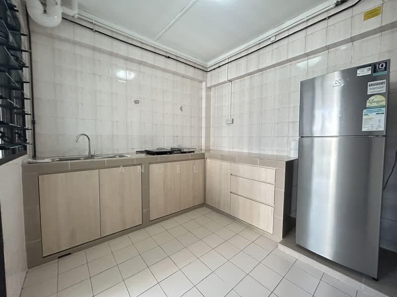 896B Woodlands Drive 50, 896B Woodlands Drive 50, 3 Bedrooms, 1,044 sqft, HDB Flat For Rent, by Angel Cai, 500147823 - Kitchen - PropertyGuru.com.sg
