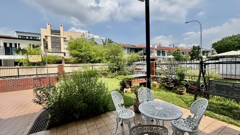 Huge Corner Terrace Near MRT, Ideal for Rebuild. Squarish Land Plot!, Li Hwan Drive, Lorong Chuan, Serangoon Garden, Tai Hwan Heights, 4 Bedrooms, 2,500 sqft, Corner Terrace For Sale, by Jeremy Pher, 500147836 - Exterior - PropertyGuru.com.sg