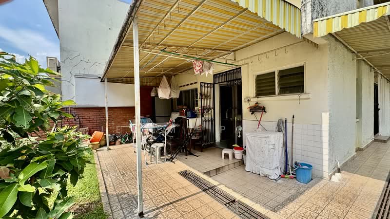 Huge Corner Terrace Near MRT, Ideal for Rebuild. Squarish Land Plot!, Li Hwan Drive, Lorong Chuan, Serangoon Garden, Tai Hwan Heights, 4 Bedrooms, 2,500 sqft, Corner Terrace For Sale, by Jeremy Pher, 500147836 - Exterior - PropertyGuru.com.sg