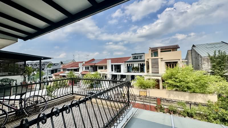 Huge Corner Terrace Near MRT, Ideal for Rebuild. Squarish Land Plot!, Li Hwan Drive, Lorong Chuan, Serangoon Garden, Tai Hwan Heights, 4 Bedrooms, 2,500 sqft, Corner Terrace For Sale, by Jeremy Pher, 500147836 - Exterior - PropertyGuru.com.sg