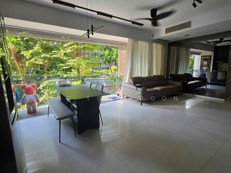 Cairnhill Residences, 33 Cairnhill Circle, 3 Bedrooms, 1,174 sqft, Apartment For Sale, by Yeo Tong Boon, 500147837 - Living Room - PropertyGuru.com.sg