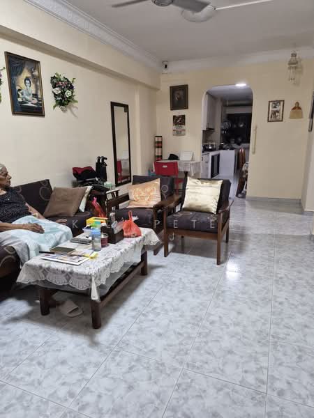 463 Ang Mo Kio Avenue 10, 463 Ang Mo Kio Avenue 10, Room Rental, 350 sqft, HDB Flat For Rent, by K.L. Peter Raj, 500147840 - Living Room - PropertyGuru.com.sg