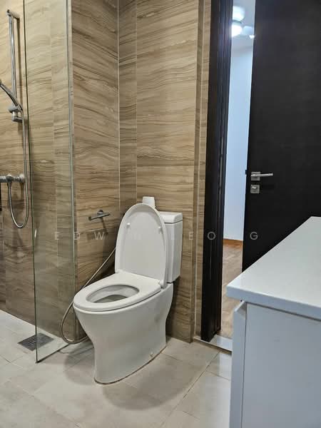 Sims Urban Oasis, 2 Sims Drive, 4 Bedrooms, 1,206 sqft, Condominium For Rent, by Edwin Leong, 500147843 - Bathroom 3 - PropertyGuru.com.sg