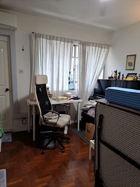 Pandan Valley, 4 Pandan Valley, 4 Bedrooms, 2,186 sqft, Condominium For Sale, by Doris Wong, 500147846 - Study - PropertyGuru.com.sg