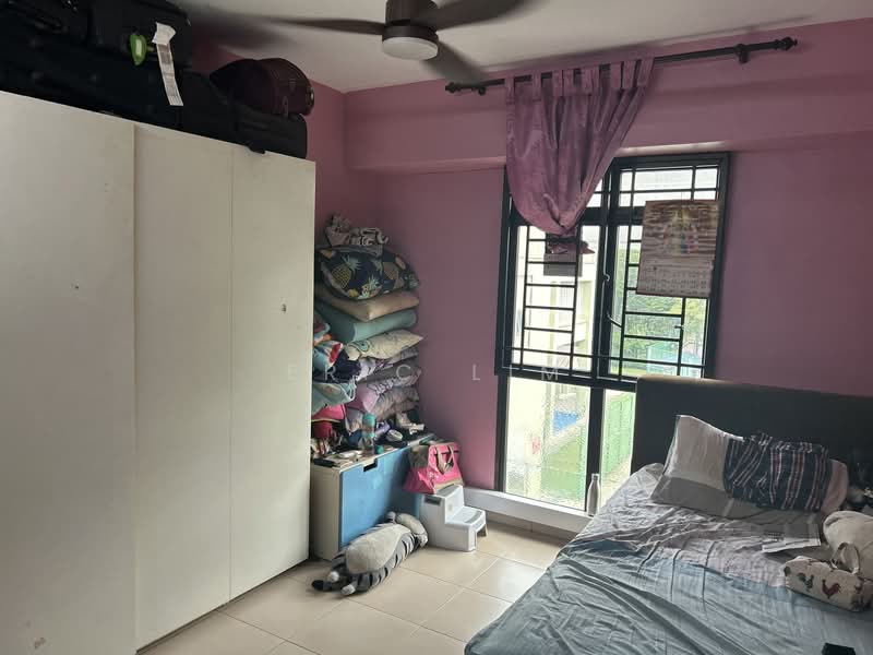 299B Compassvale Street, 299B Compassvale Street, 3 Bedrooms, 1,012 sqft, HDB Flat For Sale, by Eric Lim, 500147849 - Bedroom - PropertyGuru.com.sg