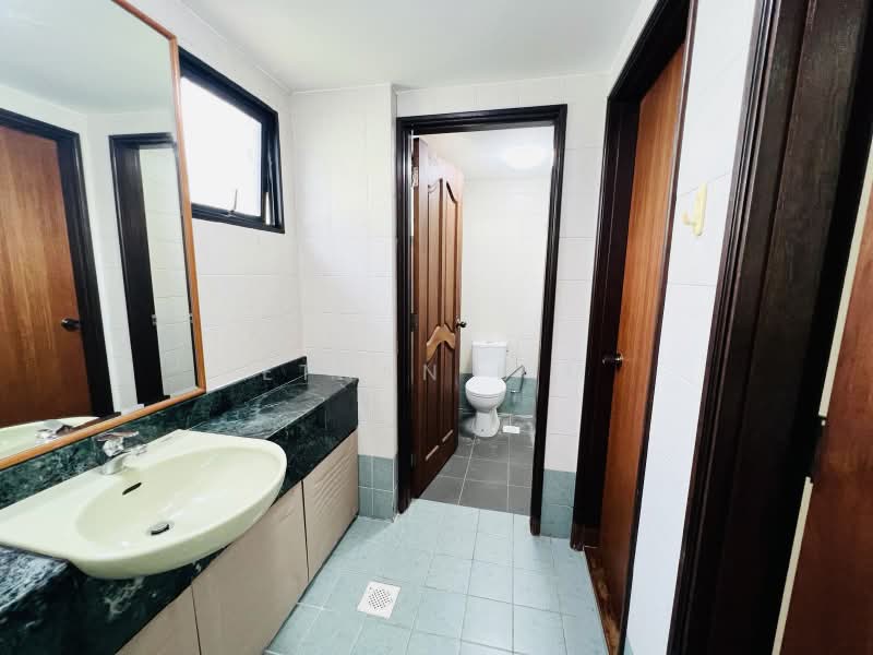 Jalan Mat Jambol, Pasir Panjang, 3 Jalan Mat Jambol, Room Rental, 180 sqft, Semi-Detached House For Rent, by Ethan Lim, 500147851 - Bathroom - PropertyGuru.com.sg