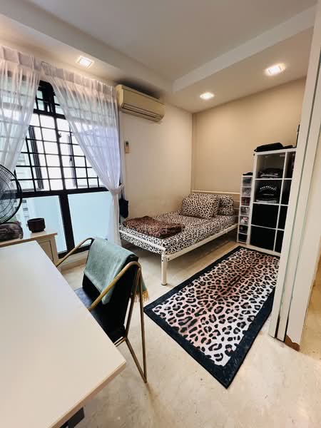 116B Rivervale Drive, 116B Rivervale Drive, 4 Bedrooms, 1,399 sqft, HDB Flat For Sale, by Shahirah Shaik, 500147860 - Bedroom - PropertyGuru.com.sg