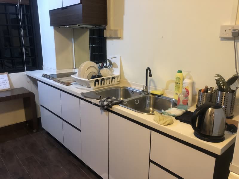 381 Pasir Panjang Road, 381 Pasir Panjang Road, 2 Bedrooms, 500 sqft, Apartment For Rent, by Ken Goh, 500147871 - Kitchen - PropertyGuru.com.sg