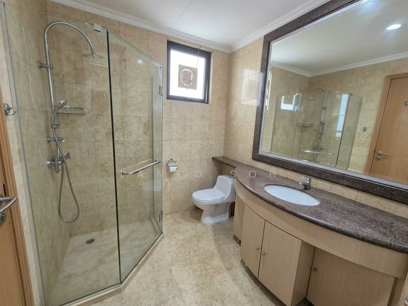 Haig Court, 160 Haig Road, 4 Bedrooms, 1,582 sqft, Condominium For Sale, by Tanto Soh, 500147881 - Bathroom - PropertyGuru.com.sg