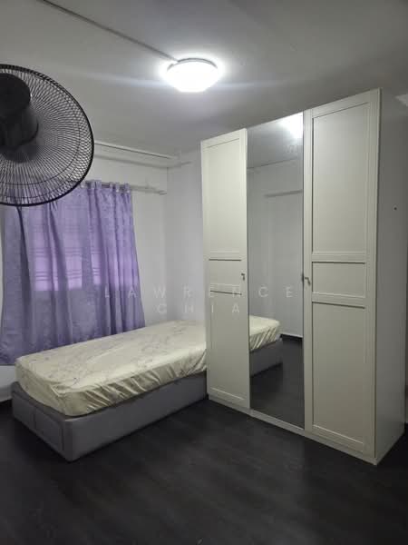 210 Jurong East Street 21, 210 Jurong East Street 21, 2 Bedrooms, 721 sqft, HDB Flat For Rent, by Lawrence Chia, 500147894 - Bedroom - PropertyGuru.com.sg