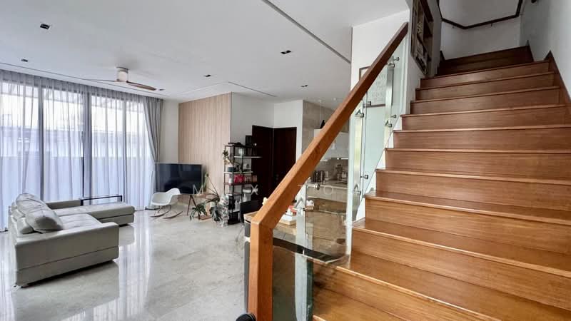 ⭐️⭐️LANDED7772 @ D15 3 STY CORNER WITH ATTIC & POOL, Near Mangis Vincinity, 5 Bedrooms, 4,050 sqft, Corner Terrace For Sale, by Max Toh, 500147902 - Living Room - PropertyGuru.com.sg