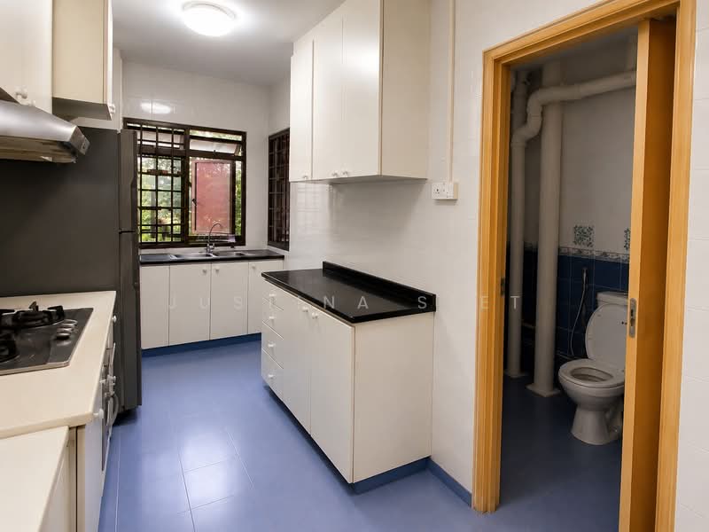 194 Rivervale Drive, 194 Rivervale Drive, 3 Bedrooms, 969 sqft, HDB Flat For Sale, by Justina Seet, 500147903 - Kitchen - PropertyGuru.com.sg