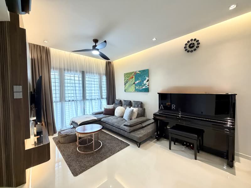 The Bayshore, 22 Bayshore Road, 3 Bedrooms, 1,227 sqft, Condominium For Sale, by Amir Amzar, 500147905 - Living Room - PropertyGuru.com.sg