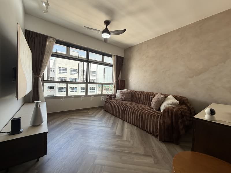 154A Bedok South Road, 154A Bedok South Road, 3 Bedrooms, 1,001 sqft, HDB Flat For Sale, by Jeffrey Lee, 500147906 - Living Room - PropertyGuru.com.sg